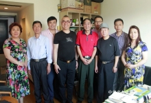  中国红色影视文化联合会会长郝文武