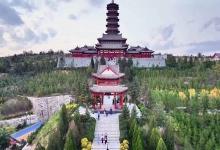 郝文武爱航拍第十一季：美丽的山西憨山风景区，她的夜景也很美丽。