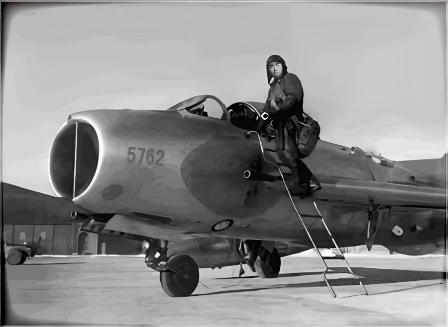 郝文武携中国红色影视文化联合会全体同仁新春贺词